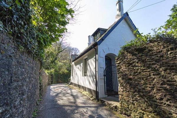 2 Bed - Bay Cottage