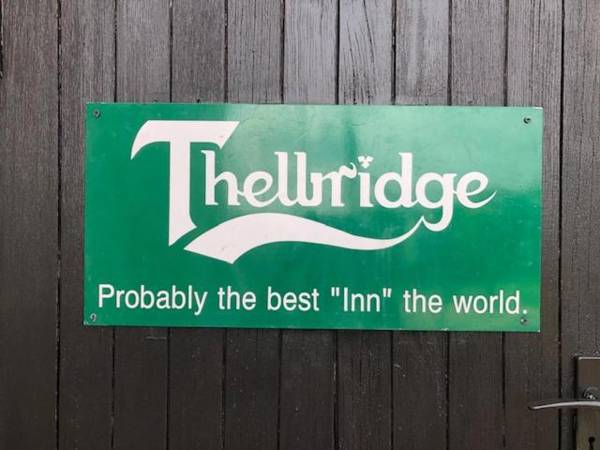 Thelbridge Cross Inn