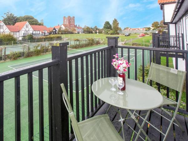 1 Bell Lodge Thorpeness