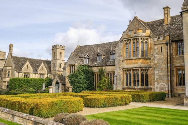 Ellenborough Park