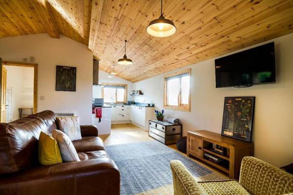 Laurel Lodge - 2 Bedroom Log Cabin - St.Florence