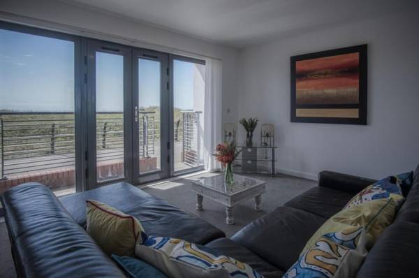 Fishermans Way - 2 Bedroom Apartment - SA1