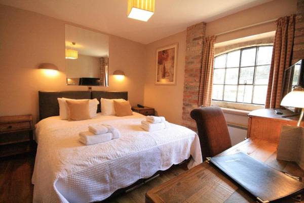 Egypt Mill Hotel and Restaurant