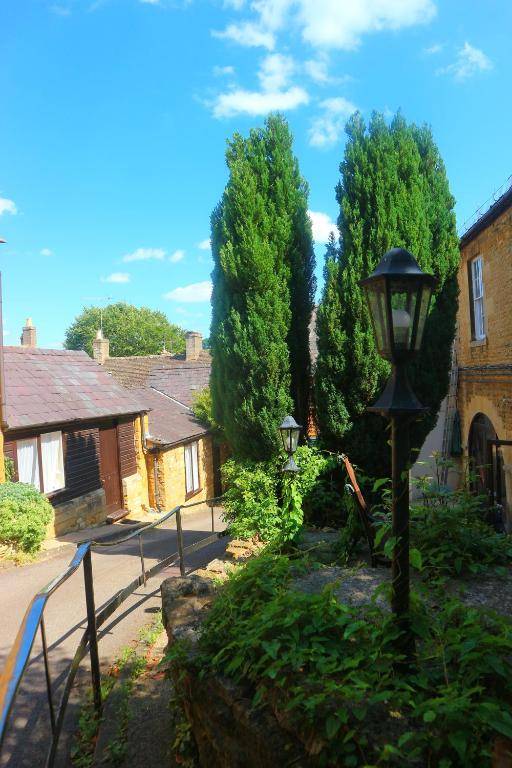 Crown Hotel Cotswold