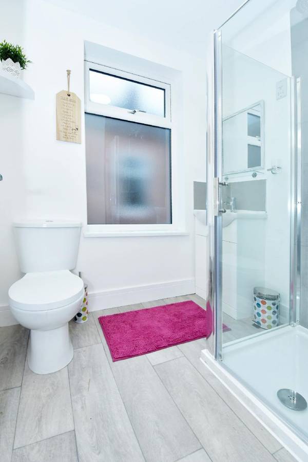 Townhouse @ 543 London Road Stoke