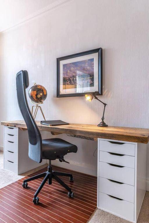 Workspace - The Stirling Townhouse