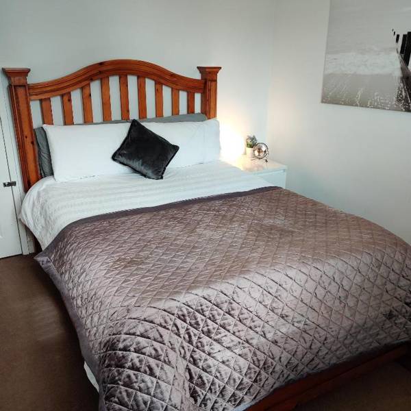 Freemantle Solent Lodge SGH