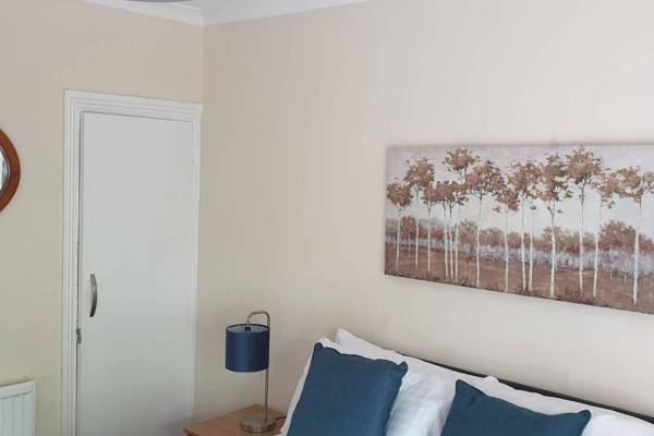 Borden Terrace by Kasar Stays