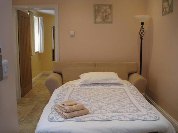 The Barn and Pinn Cottage