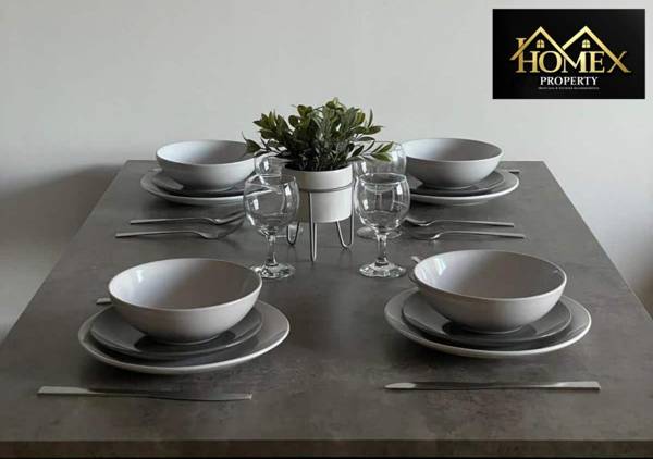 Great Central Luxury Two Bedroom Apartment by Homex Property Serviced Accommodation Sheffield