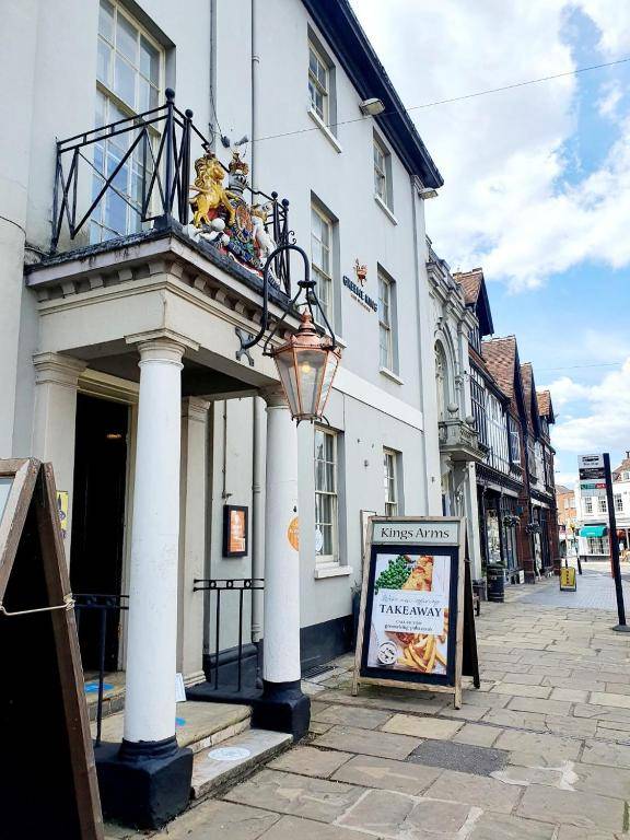 Kings Arms Hotel by Greene King Inns