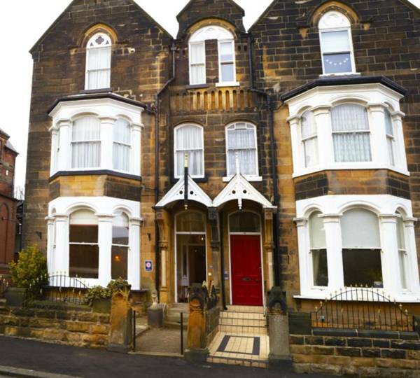 The Waves: Yorkshire Coast B&B