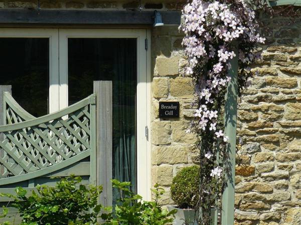 Breaday Gill and Folly Gill Cottages