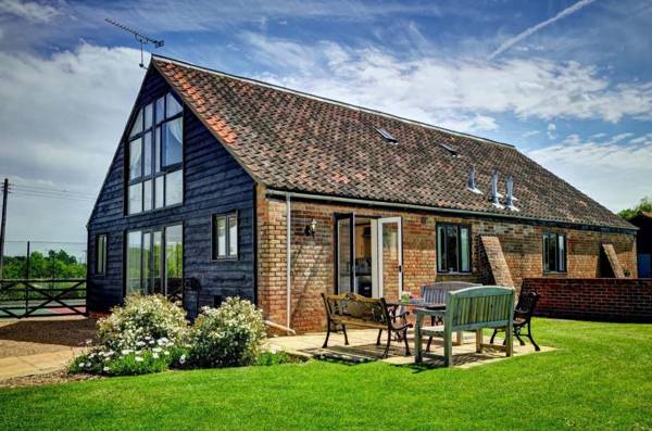 East Green Farm Cottages - The Hayloft