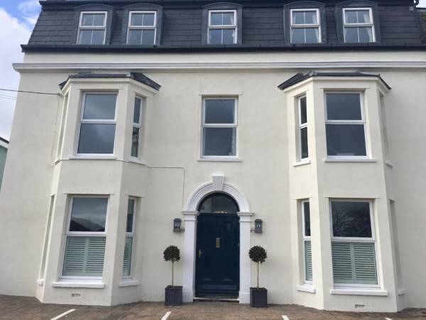 Woodlands Guest House