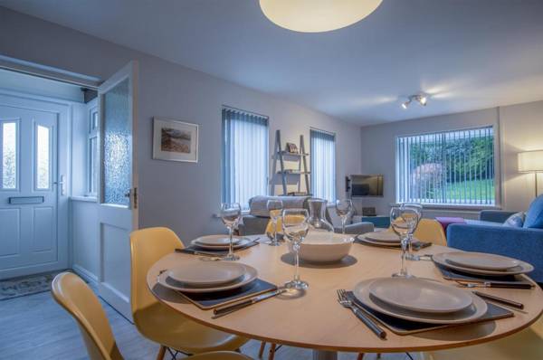 Incline Way - 3 Bedroom Bungalow - Saundersfoot