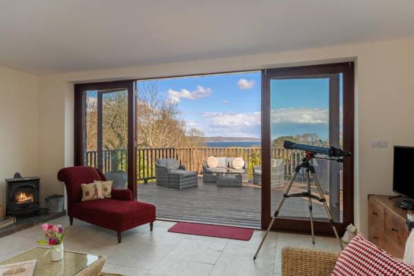 Glendale Cottage - Sea Views Beach Access Hot Tub