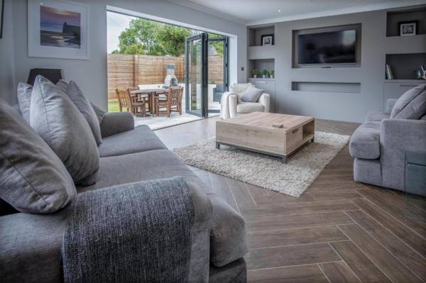 Gower View - 4 Bedroom Luxurious Holiday Home - Saundersfoot