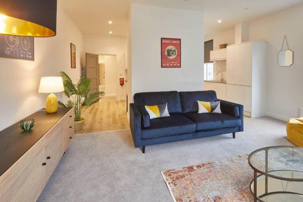 Host & Stay - Cornerhouse Apartments