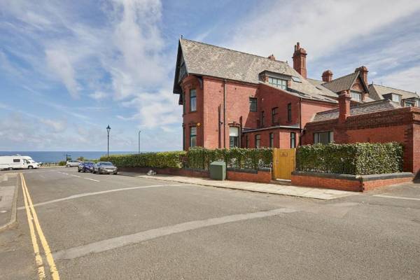 Host & Stay - Sandside Beach House