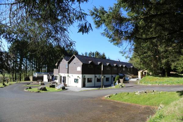 Colliford Lake Tavern & Holiday Park