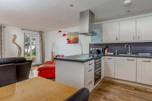 Ocean View Mount Brioni