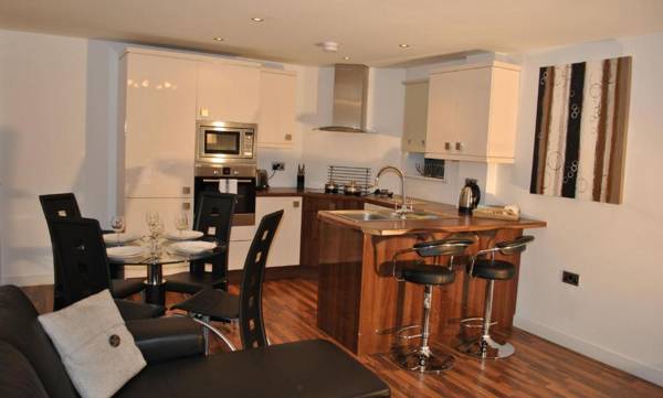 Dreamhouse Apartments Manchester City West