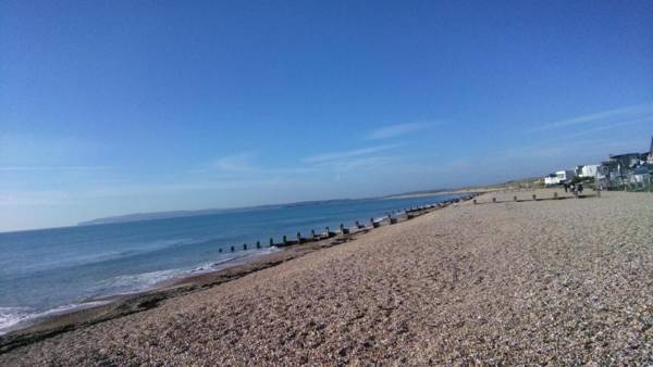 Charming 3-Bed caravan in camber food rest