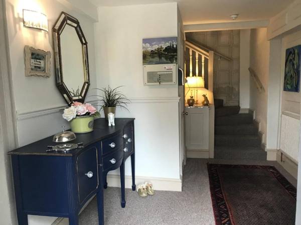 The Whitehouse Ross-On-Wye