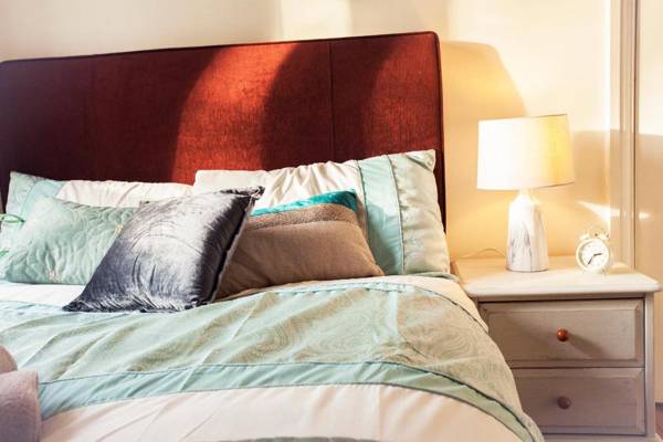 Stunning Central Richmond with garden