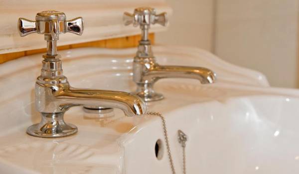 The Charles Bathurst Inn