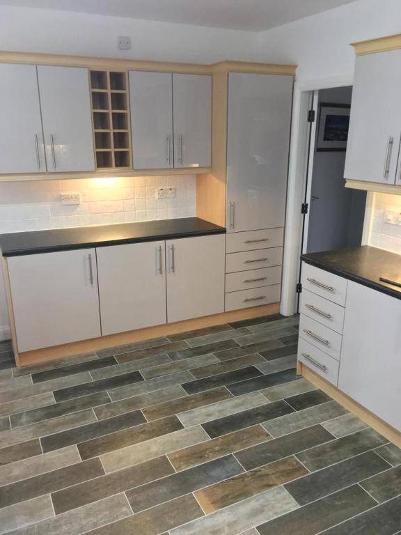 The Grange Portrush Sleeps 13 6 bedrooms