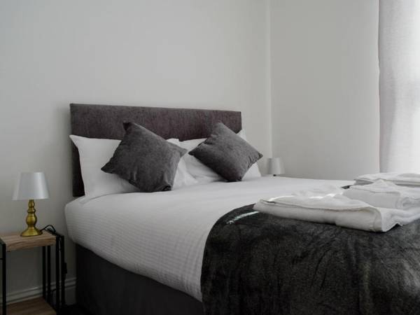 One Caprera Guest House