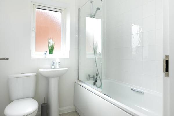 KVM - Thorpe House close to town by KVM Serviced Accommodation