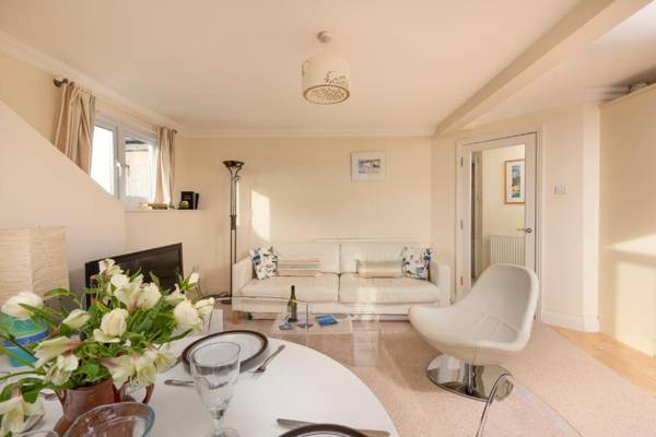 Waves Apartment St Ives