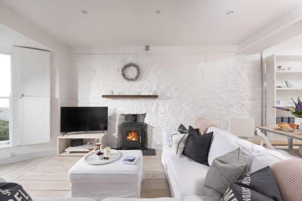 Upper Chandlers Cottage