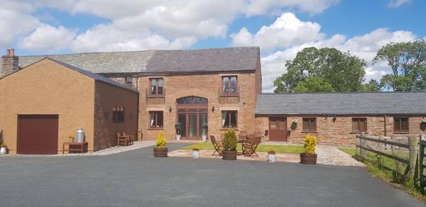 THE GINNEY Country Guest House