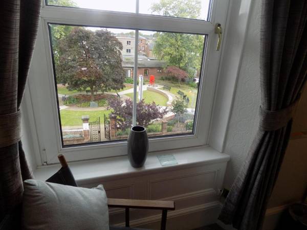 Glendale Guest House