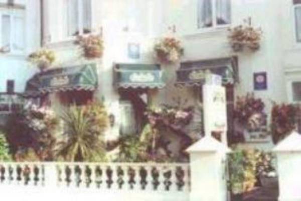 Cherwood Guest House