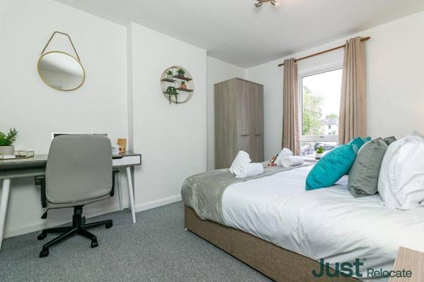 Workspace - Calling all Contractors... 2 Bed apartment