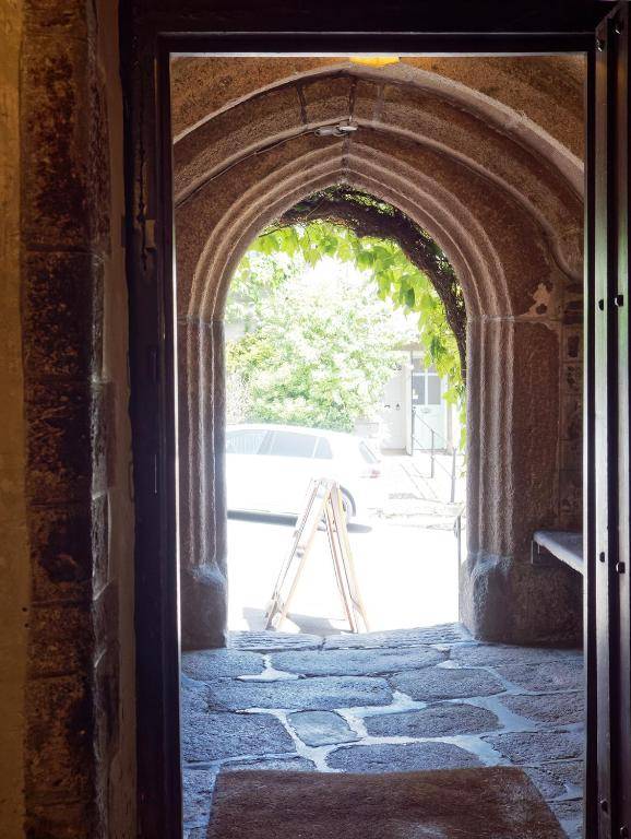 The Oxenham Arms Hotel Devon