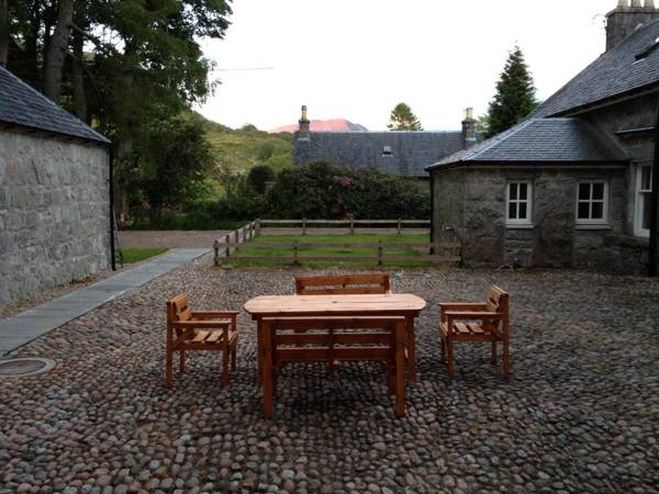 The Old Stables Alltshellach Cottages