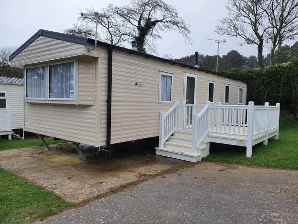 3 Bedroom Caravan Sleeps 8 at Parkdean Newquay Holiday Park
