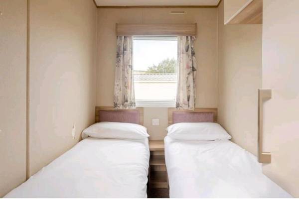 Two Bedroom Caravan Newquay Bay Resort