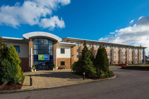 Holiday Inn Express Newport an IHG Hotel