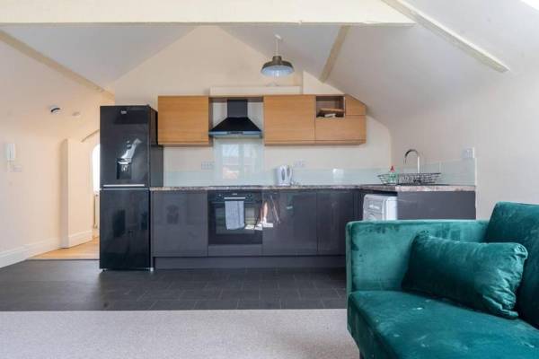 Charming 1-Bed loft in Caerleon