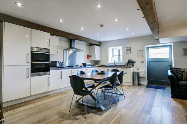 The Hay Barn - Llyn Peninsula