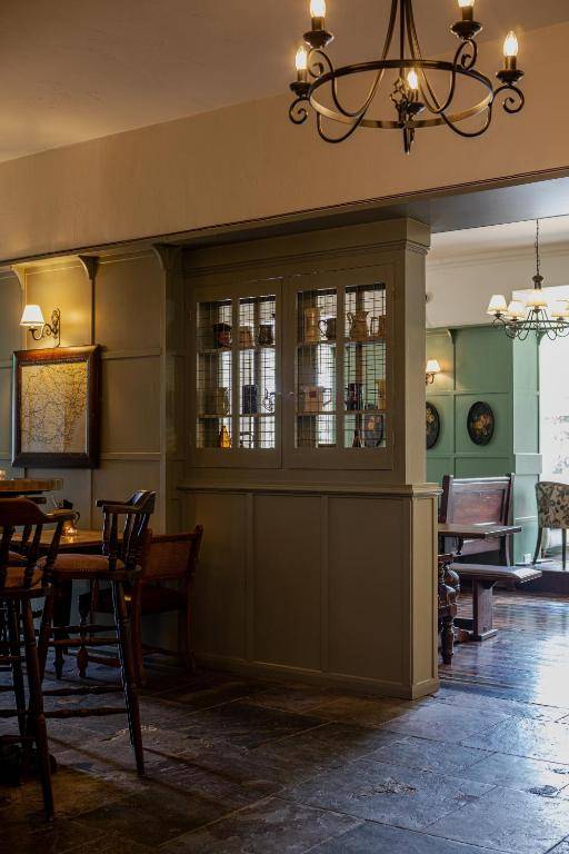 The Three Swallows Cley