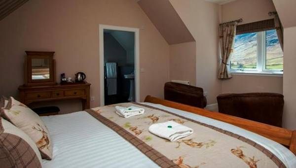 Glen Clova Hotel & Luxury Lodges