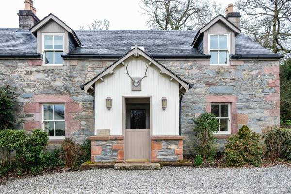 Luss Cottages at Loch Lomond Arms Hotel